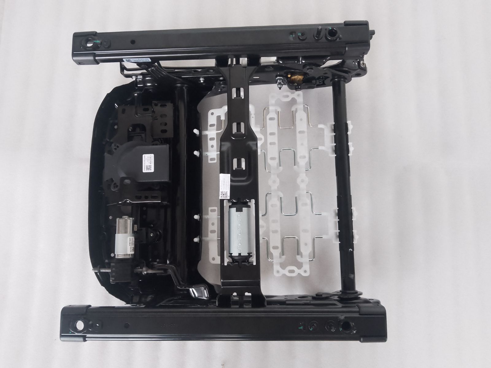 Driver Seat Cushion Frame Assembly