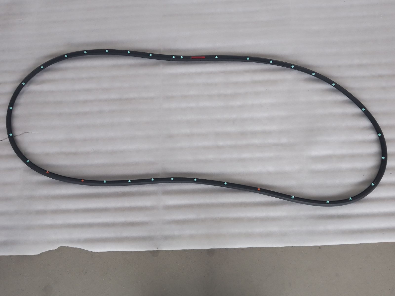 Right rear door weatherstrip