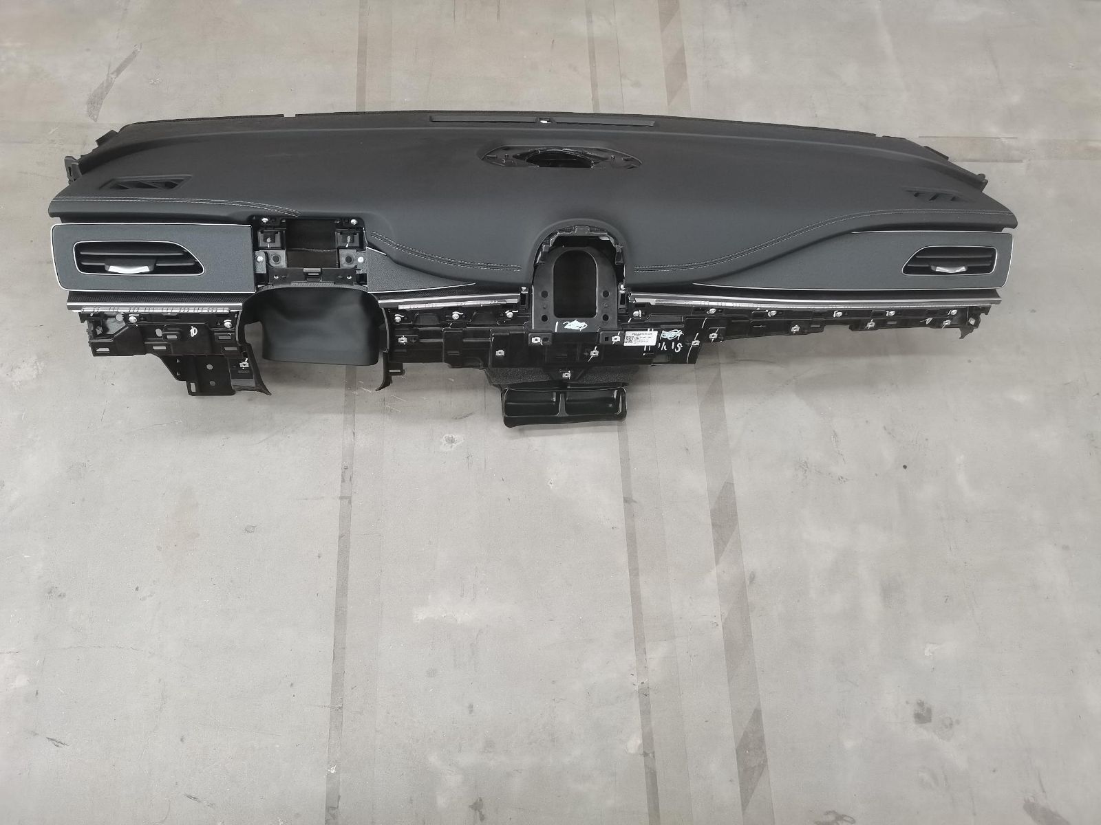 Instrument Panel Upper Body Sub-assembly - Deep Black 5