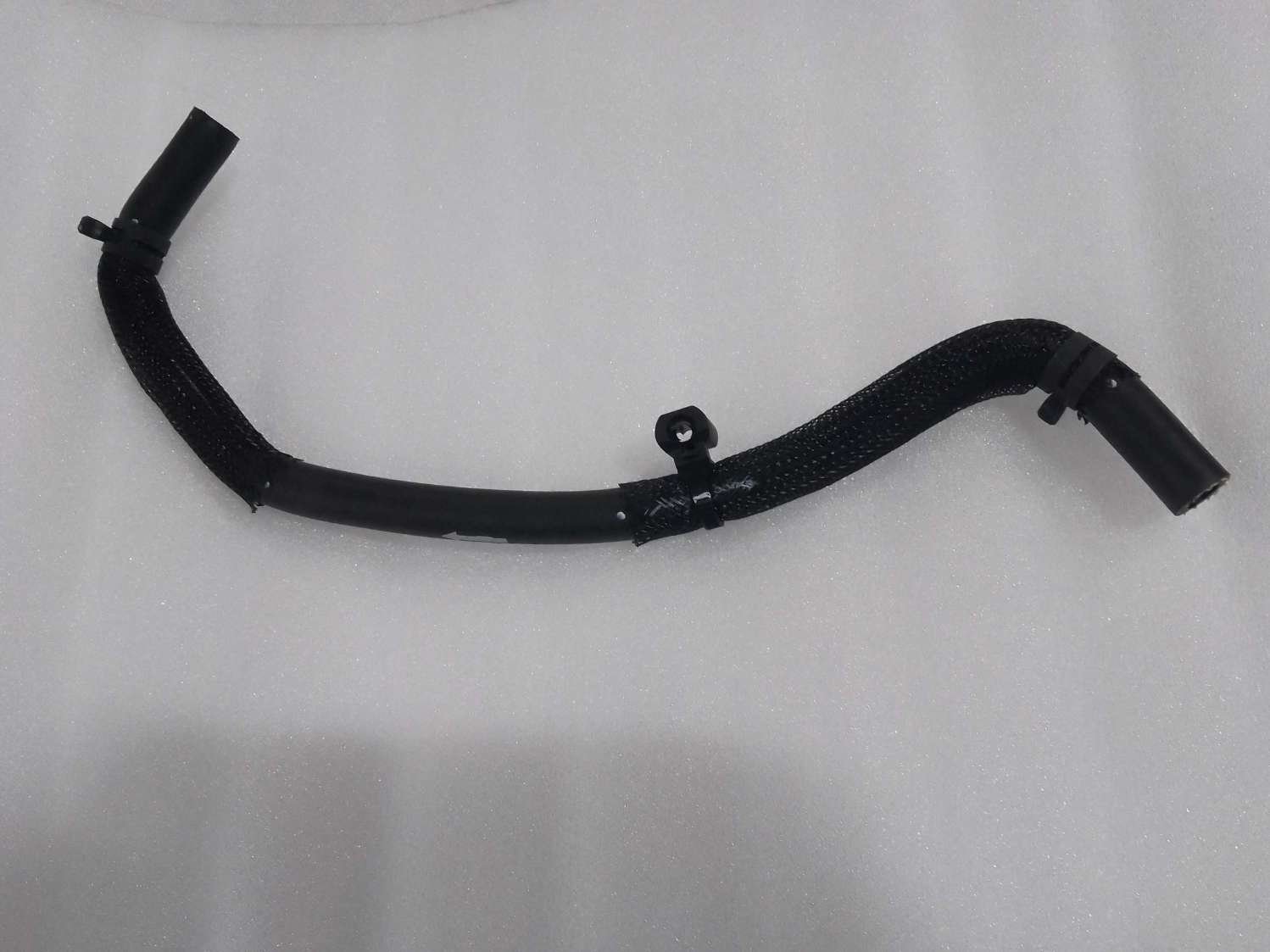 Brake Fluid Reservoir Connection Hose Assembly