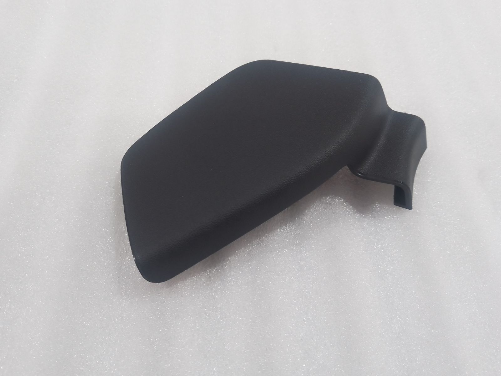Driver Seat Belt Lower Anchor Point End Cap-Deep Black 5