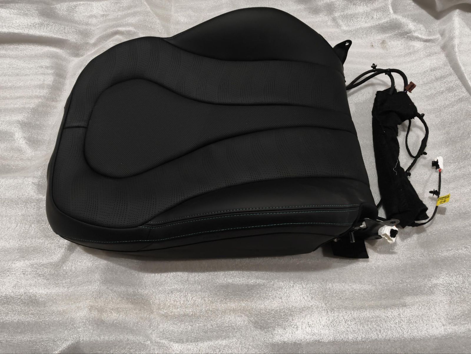Driver Seat Backrest - Deep Black 5
