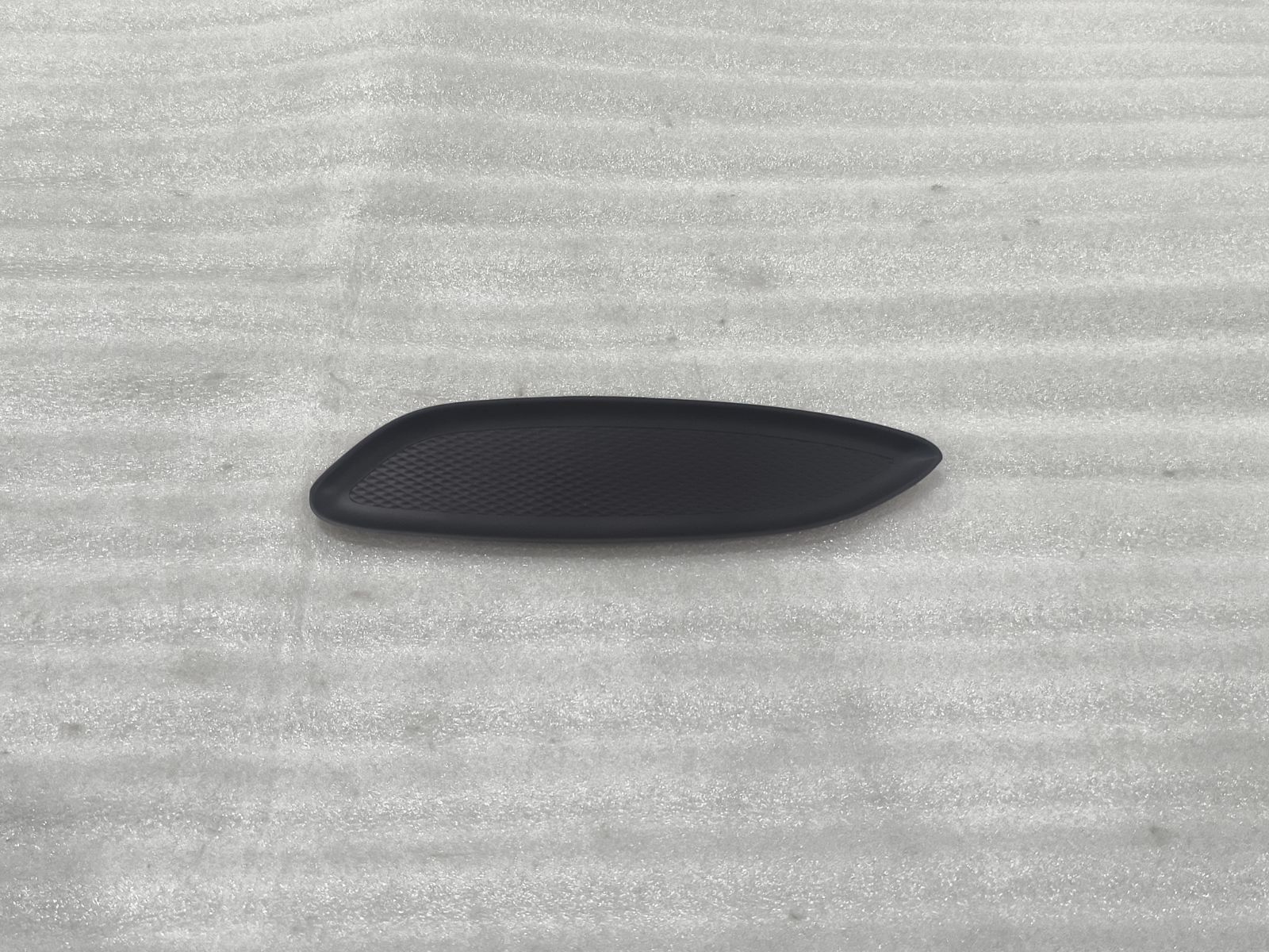 Right front door inner handle rubber pad - Deep Black 5